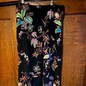 H&M tropical patterned cropped dress pants, women's side 10